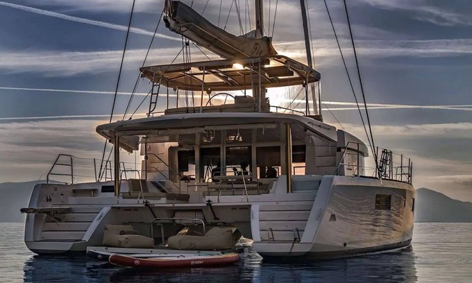 Naousa Boat Rental | Paros Catamaran - Catamaran in Paros - Flo 52 by Fantasia Villas