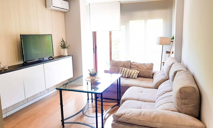 La Trinidad-San Juan y Todos los Santos Apartment | Paseo de La Victoria