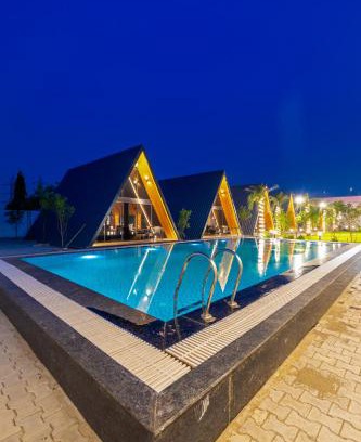 Gurugram Hotel | Patio Farms by Saltstayz