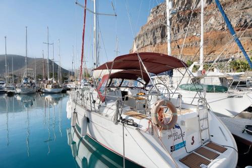 San Sebastian de la Gomera Boat Rental | Pato Lucas Sail Boat