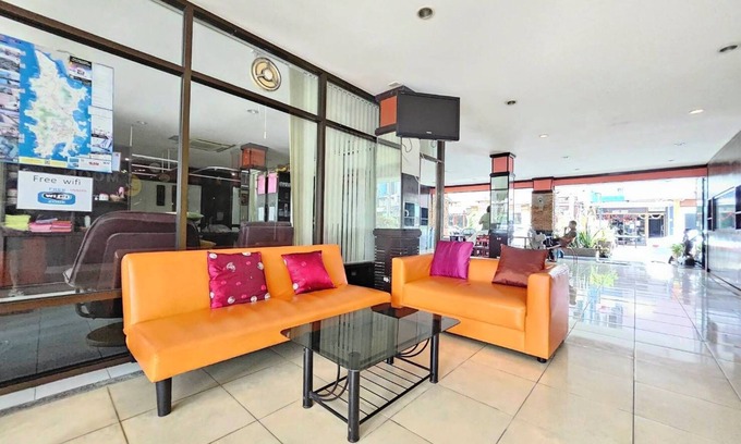 Patong Hotel | Patong Moon Inn Guesthouse