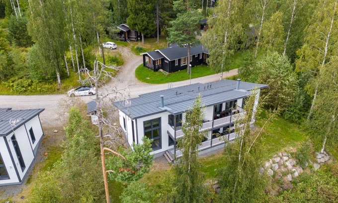 Muurame House | Peaceful 2BR Getaway Cabin at the Top of Riihivuori next to Ski Slopes