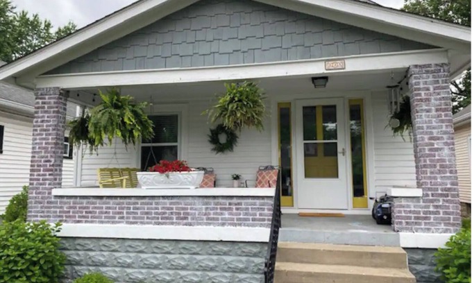 Schnitzelburg House | Peaceful Germanton Bungalow