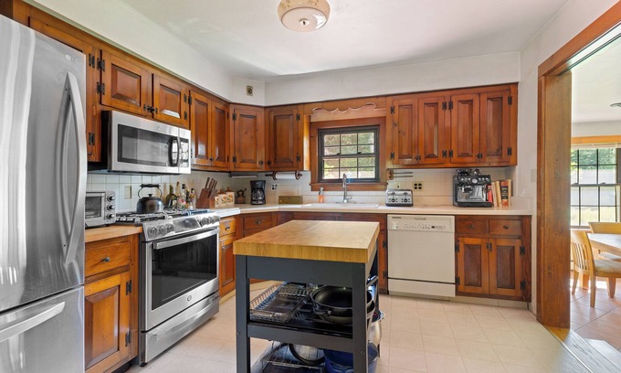 Grahamsville House | Peaceful Getaway by the River