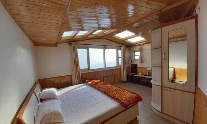 Bemloi House | Peaceful location at the center of city