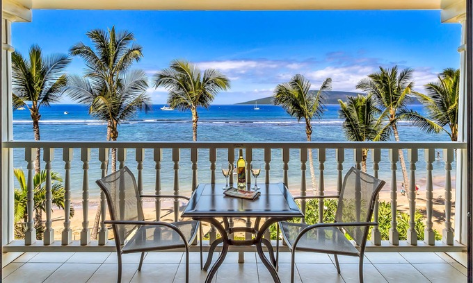Historic Lahaina Front Street Condo | Peaceful Oceanfront Studio 423 LS