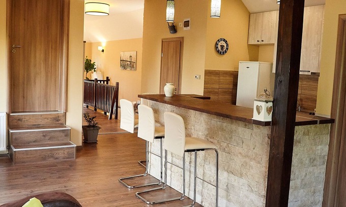 Brasov Apartment | Peaceful surroundings