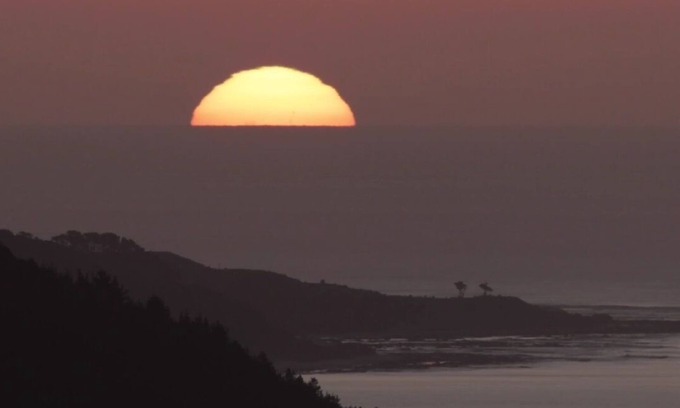 Ahipara Cottage | Peacefully private. A welcome retreat away from the bustle of the beach.