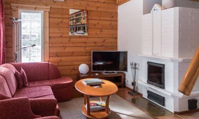 Tahkovuori House | Peiponpesä B by Interhome