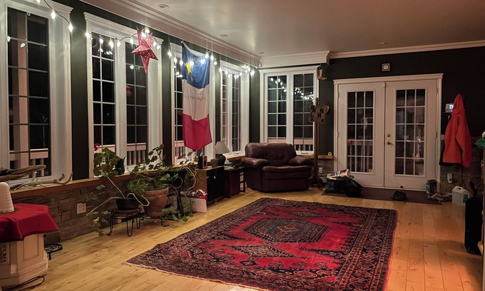 Val-des-Lacs House | Penny Lane