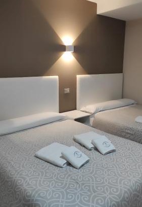 A Pontenova House | Pensión NAVIA A Pontenova