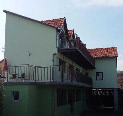 Luna de Sus House | Pensiunea Casa Szabi