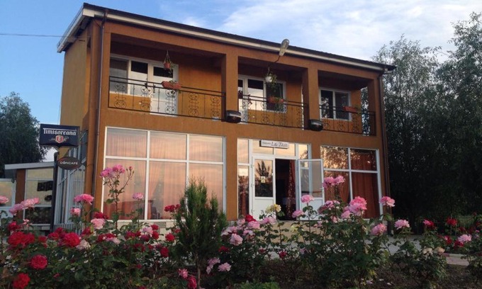 Calafat House | Pensiunea La Tase