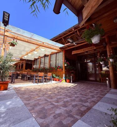 Campulung House | Pensiunea Nico Pardon