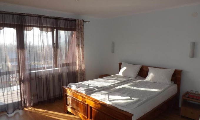 Talmaciu House | Pensiunea Osencuta