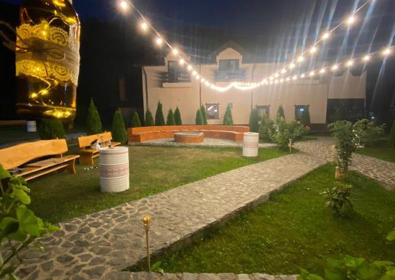 Berevoesti House | Pensiunea Perla Râușor