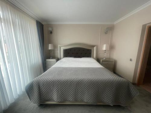 Oradea House | Pensiunea Phoenix
