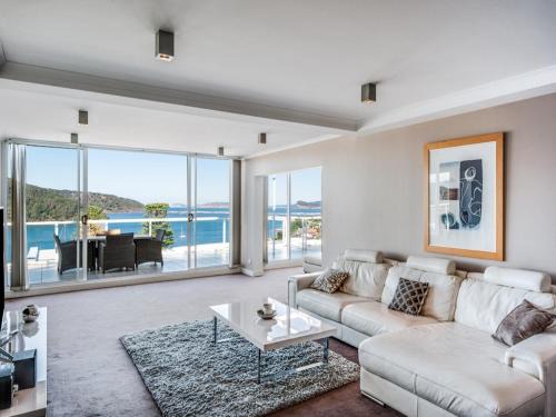Ettalong Beach House | Penthouse 707 - 4 Bedroom Oceanview Penthouse