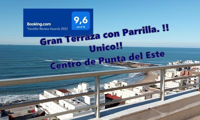 Punta del Este Apartment | Penthouse Céntrico con Vista al Mar, Parrilla Privada y Terraza Espaciosa
