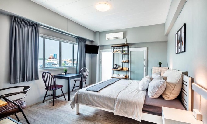 Bang Khae Nuea Hotel | Penyos Service Apartment