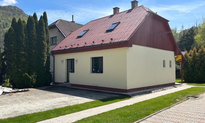 Blatnica House | Penzión Encián