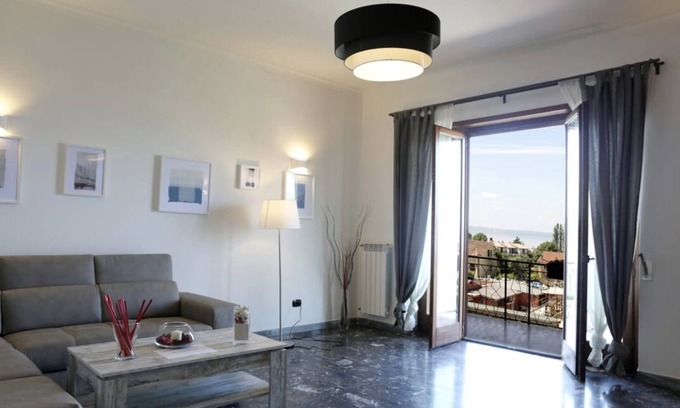 Lake Bracciano Apartment | Pepè apartament .Comfort and tranquility of your vacation.