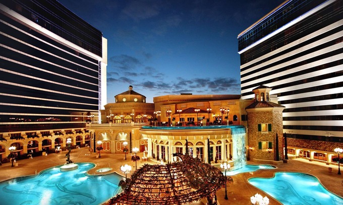 Reno/Tahoe Airport Hotel | Peppermill Resort Spa Casino
