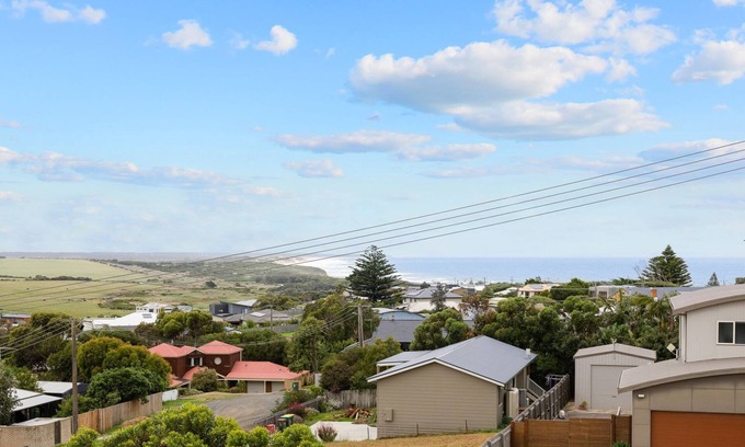 Kilcunda House | Peppermint Lookout in Kilcunda