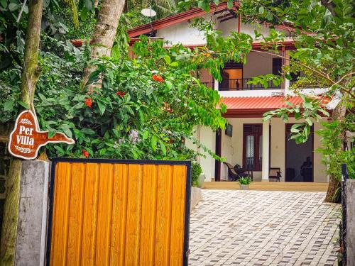 Rumassala Hotel | Per villa