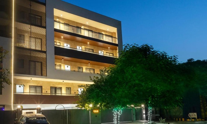 DLF Phase 3 Apartment | Perch Service Apartment DLF Cyber City