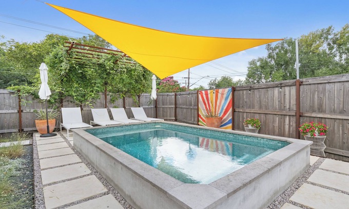 Travis Heights House | Perfect Bungalow Oasis w/Heated Pool in – Just Steps from South Congress!