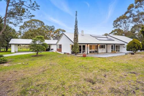 Cranboune South House | Perfect Family Getaway in Cranbourne South