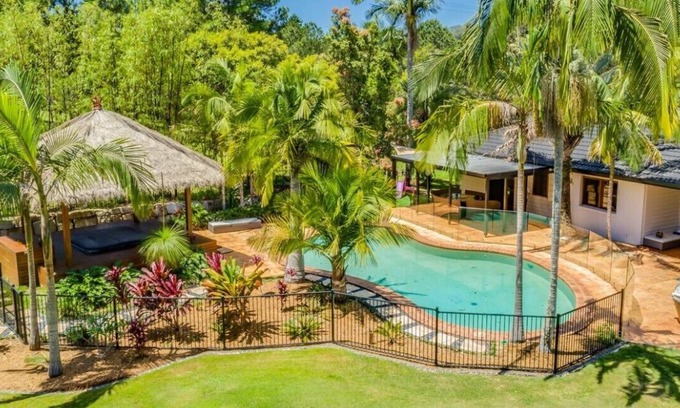 Currumbin Valley House | Perfect for families and larger groups wanting a relaxed getaway.