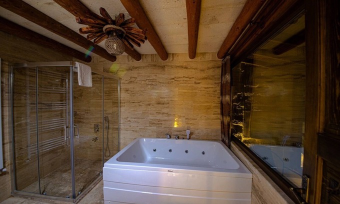 Ortahisar Bed & Breakfast | Perfect location perfect comfort two in one