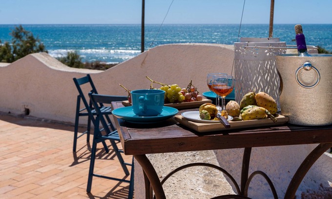 Campobello di Mazara Villa | Pet-Friendly Villa Capo Granitola with Sea View, Garden & A/C