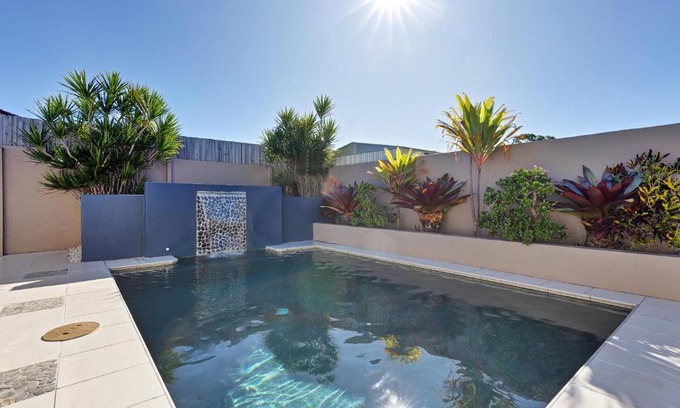 Caloundra West House | Pet Friendly 5 BR Family Home w Pool at Caloundra