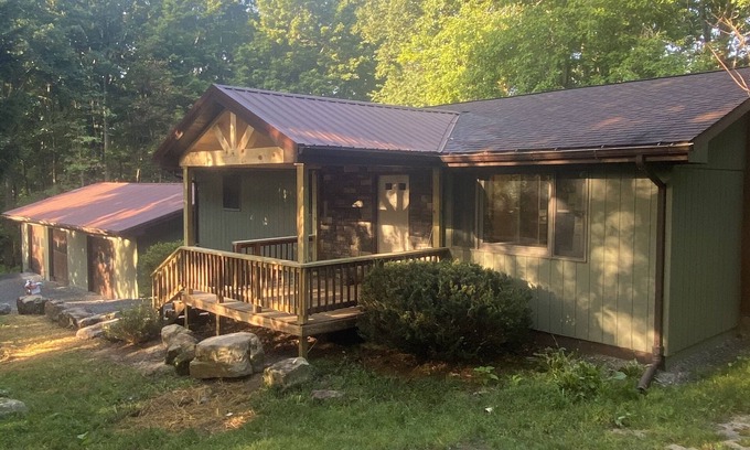 McHenry Cabin | Pet-Friendly Cabin in the Woods