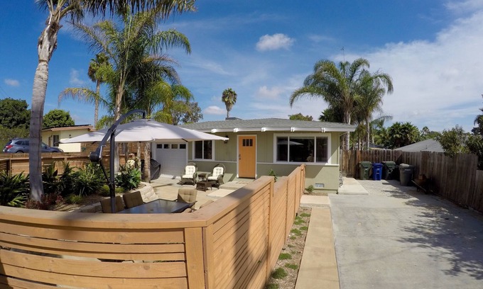 Leucadia House | Pet friendly cottage one mile from the beach
