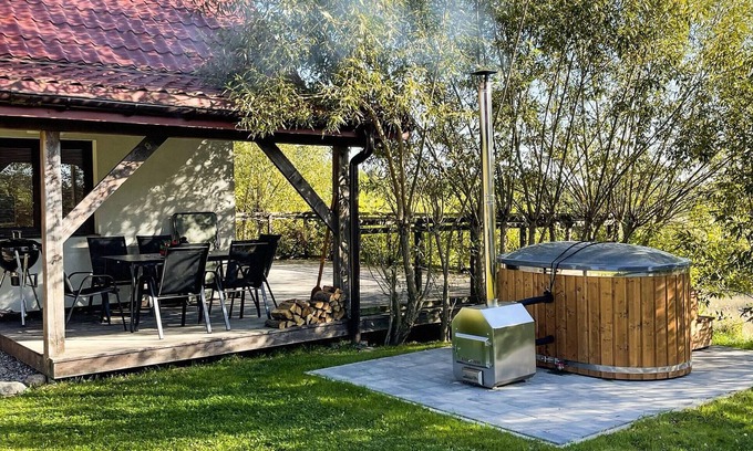 Szarejki House | Pet friendly home in Szarejki with WiFi