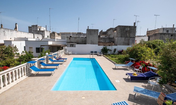 Uggiano la Chiesa House | Pet-Friendly Holiday Home Casa Papadia - Bilocale Oleandro with Pool & Wi-Fi