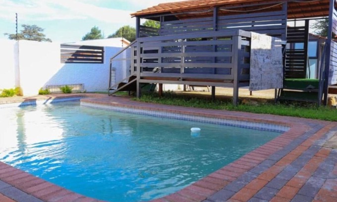 Jwaneng House | Phakela Cottages