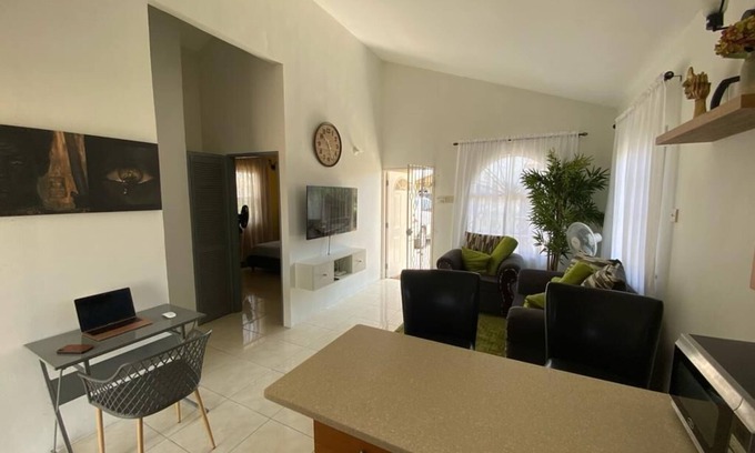 Bridgeport House | Phoenix Park Village, Gated Comunity Home