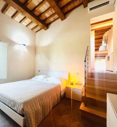 Russi Apartment | Piazzetta Dante