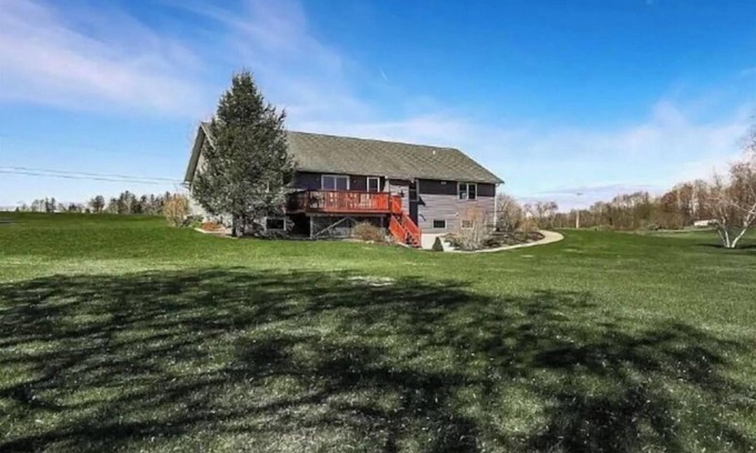 Mexico House | Picture perfect views next to lake and trails
