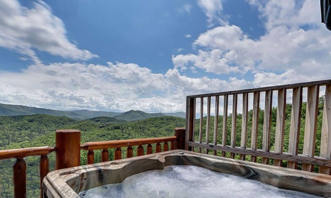 Gatlinburg - Pigeon Forge Cabin | Pigeon Forge - Award Winning Views - 4 Bedroom - Sleeps 16