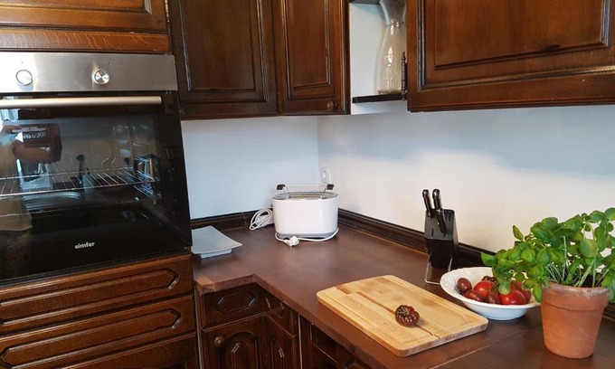 Meschede Apartment | Pilgrims "Elfriede"- freundliche Unterkunft