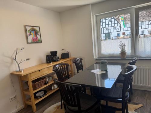 Meschede Apartment | Pilgrims "Franz" großzügige Unterkunft Sauerland