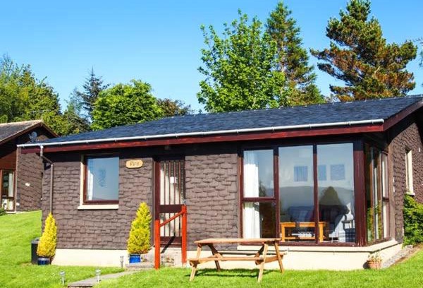 Dingwall House | Pine Lodge