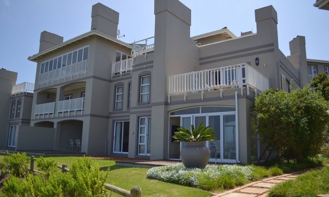 Pinnacle Point Villa | Pinnacle Point Golf Villa - 5.1 (Golf Safari SA)