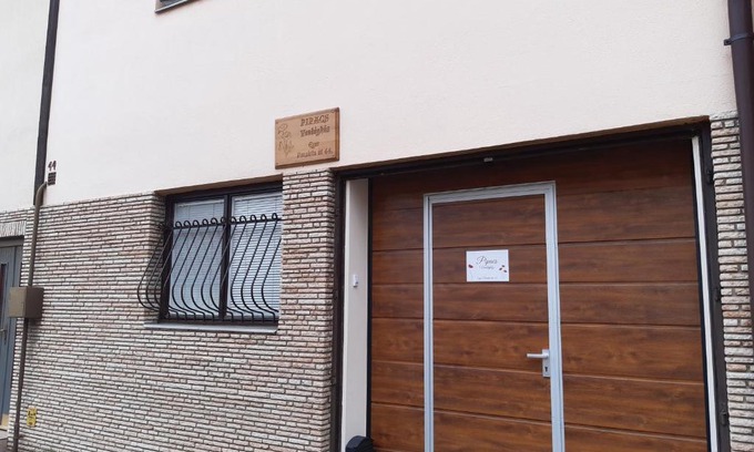 Eger House | Pipacs Vendégház Eger